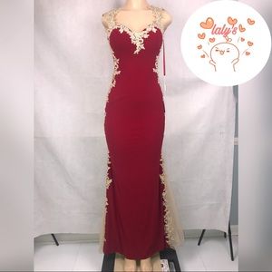 Red prom Dress Size S With gold  design
